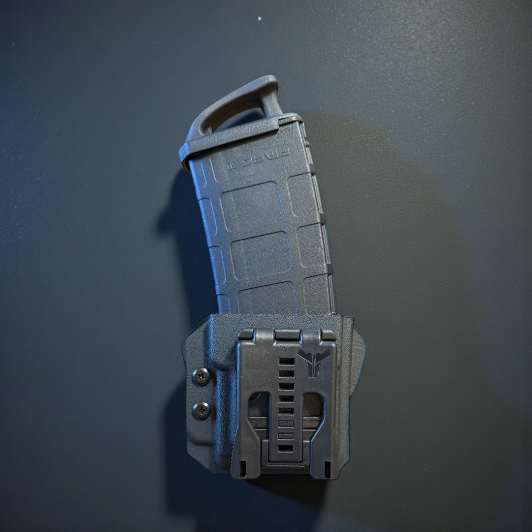 Handcuff + Rifle Mag Carrier