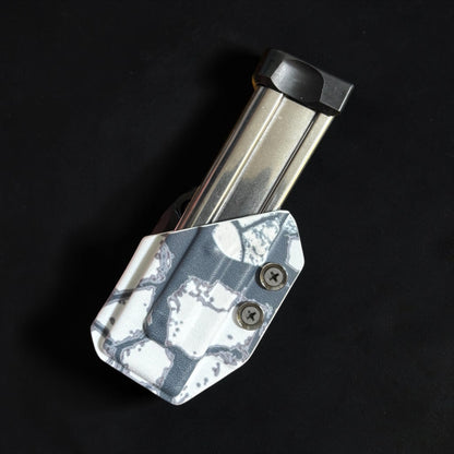Competition Mag Carrier
