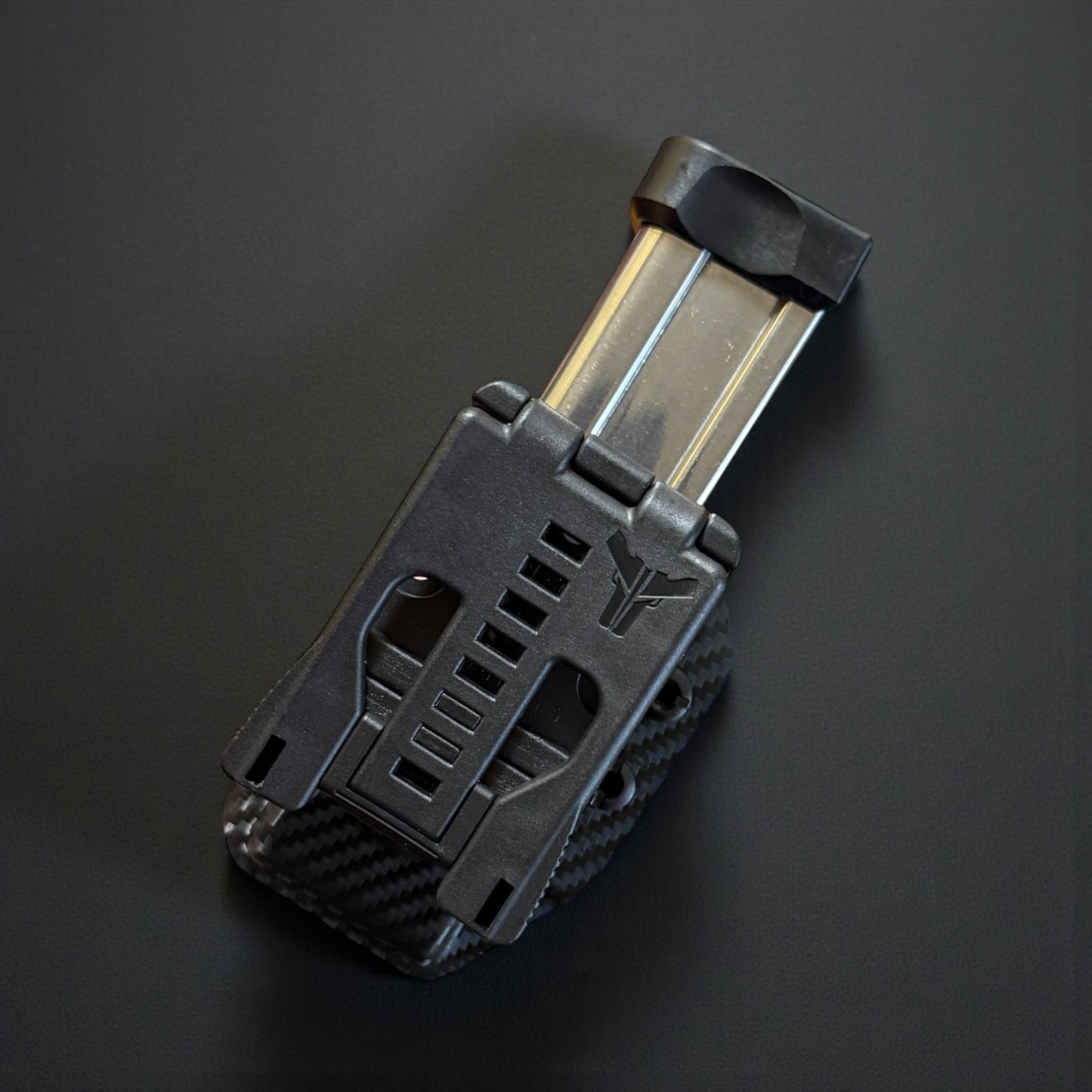 Competition Mag Carrier